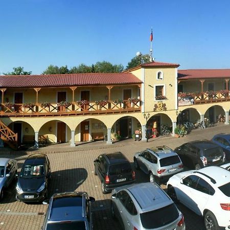 Hotel Resort Stein Cheb Esterno foto